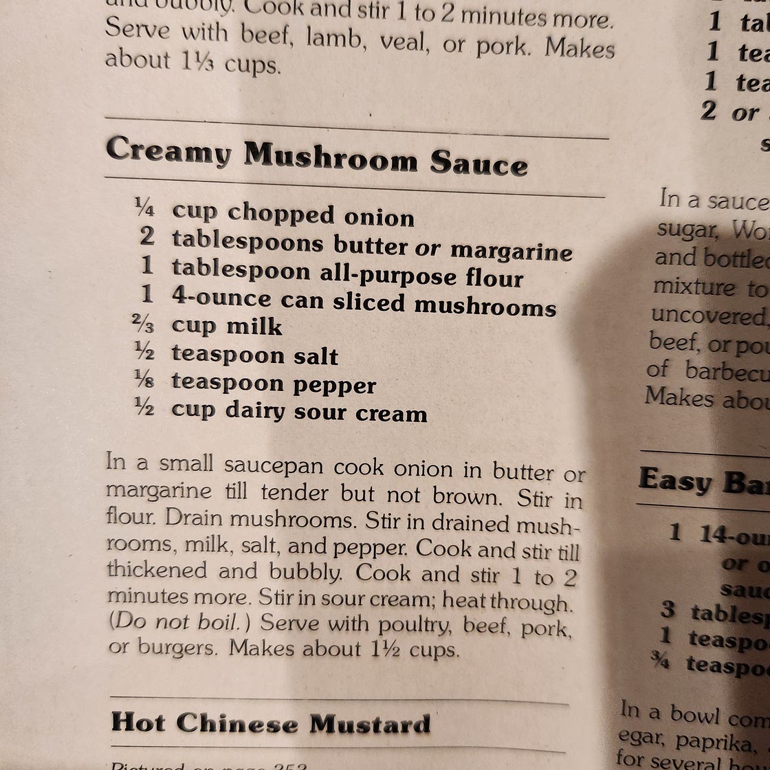Creamy Mushroom Sauce (red cookbook)