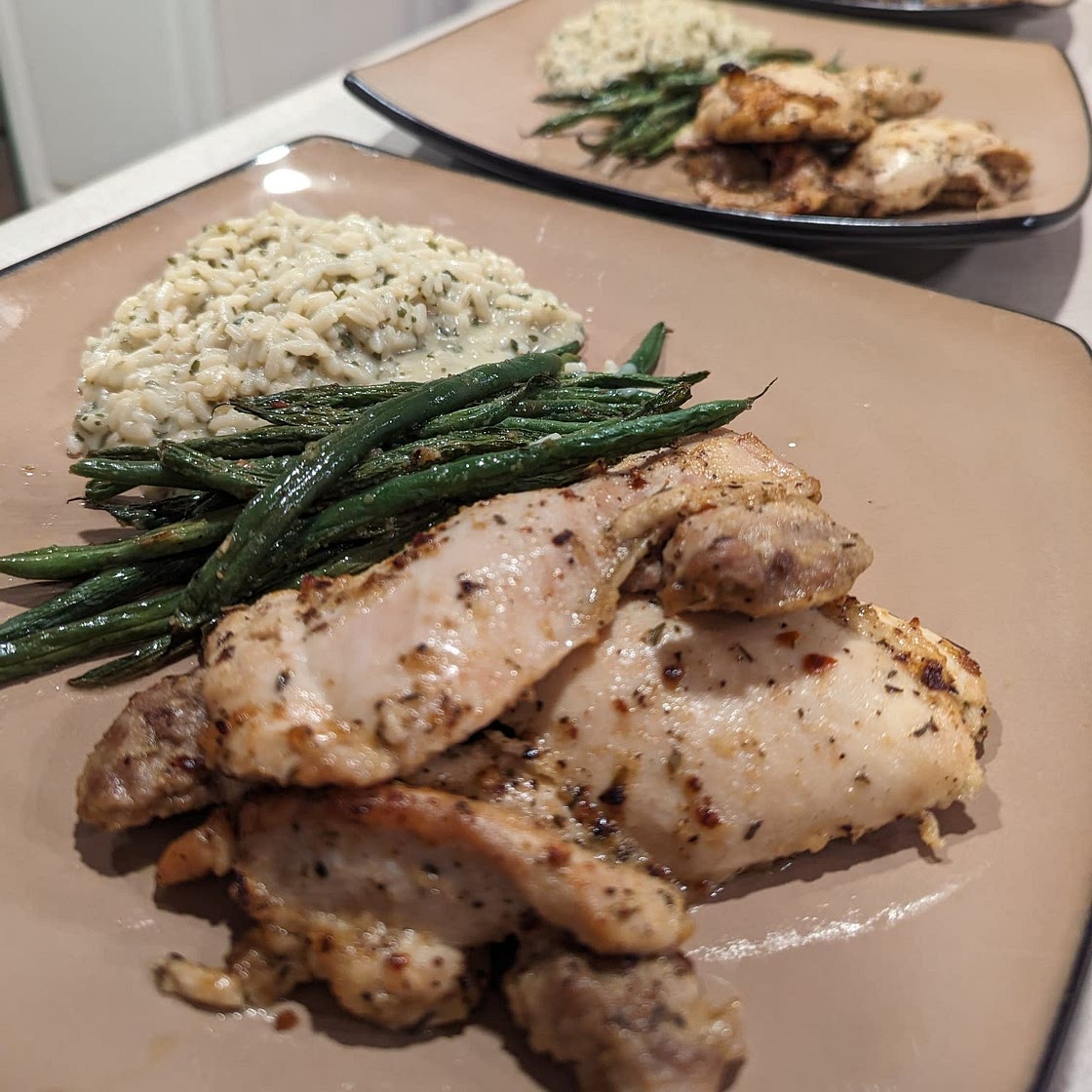 Roasted Lemon Chicken and Green Beans Sheet Pan Meal