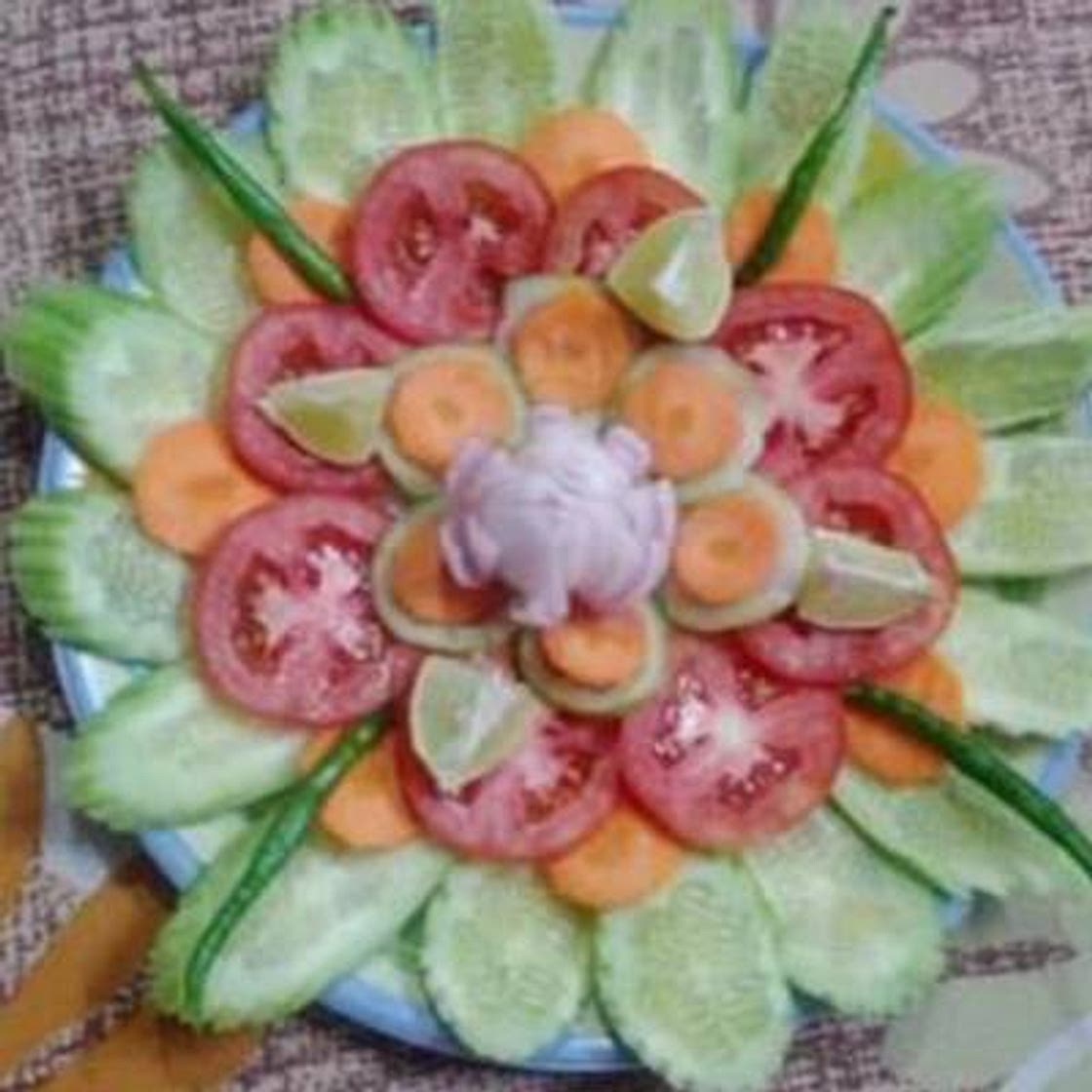 सलाद (Salad recipe in Hindi)
