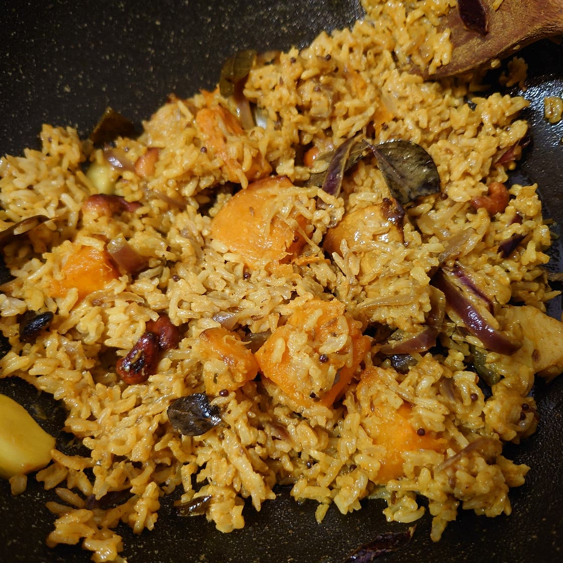 Pumpkin curry fried rice and katta sambol