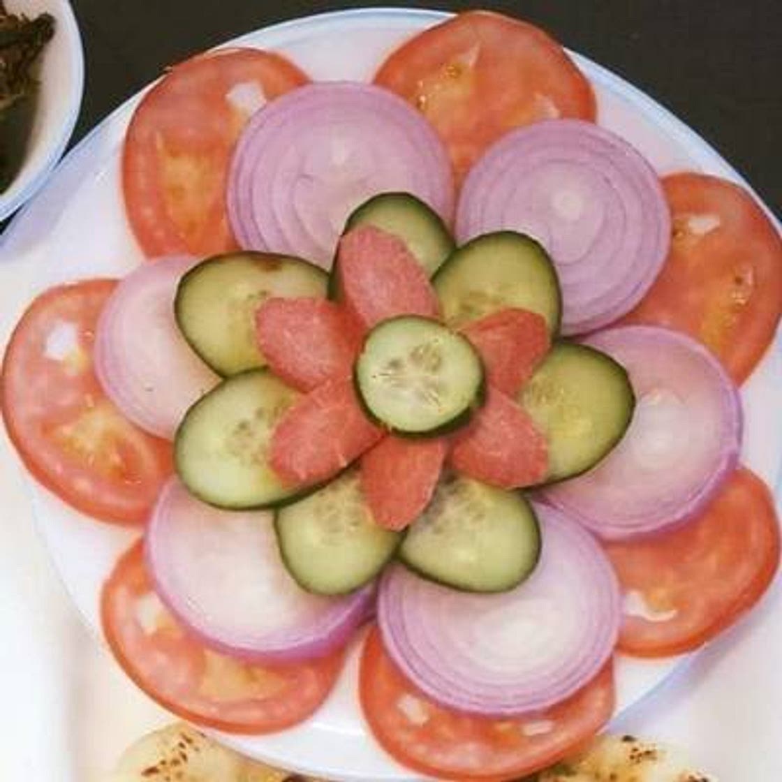 हेल्दी सलाद (healthy salad recipe in Hindi)