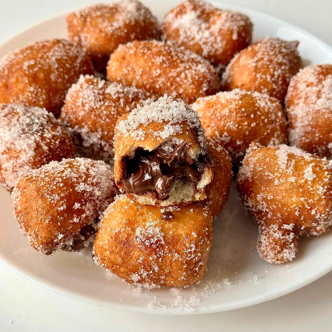 3 Ingredient Nutella Donut bites 