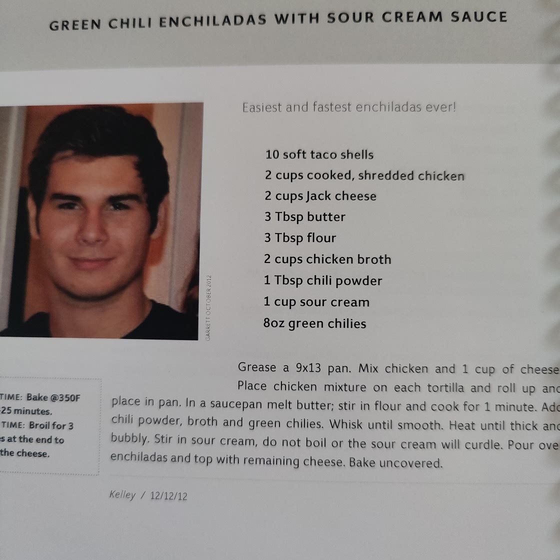 Green chili enchiladas with sour cream sauce