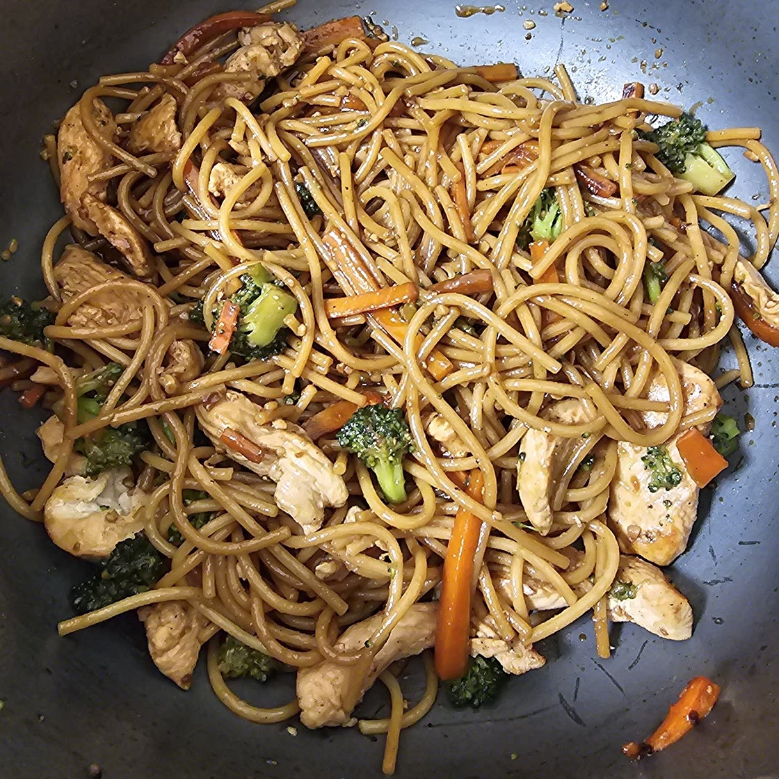 15-Minute Chicken Stir Fry Noodles