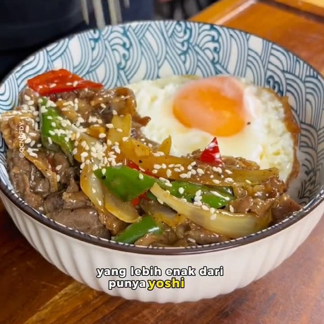 Black pepper beef bowl