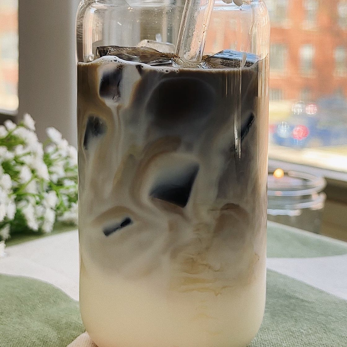 Iced Hojicha Latte (Roasted Green Tea)