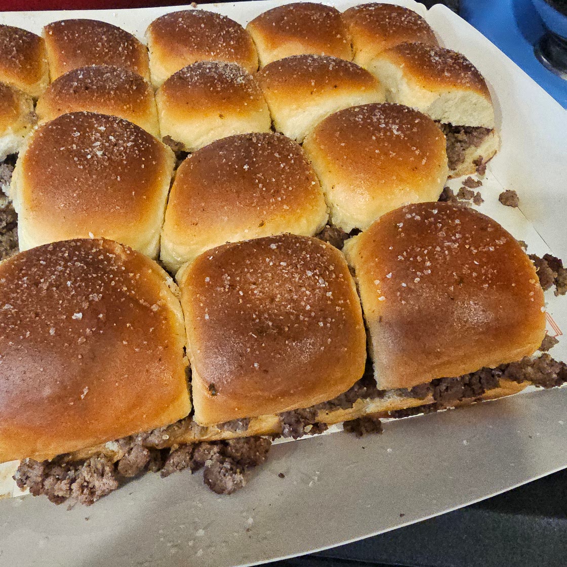 Garlic hamburger sliders