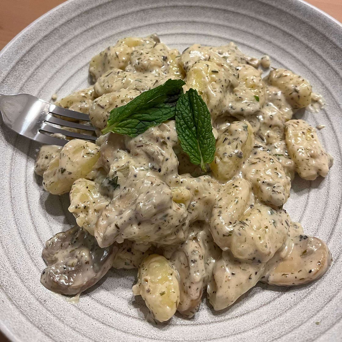 Creamy Goat Cheese Mushroom Gnocchi