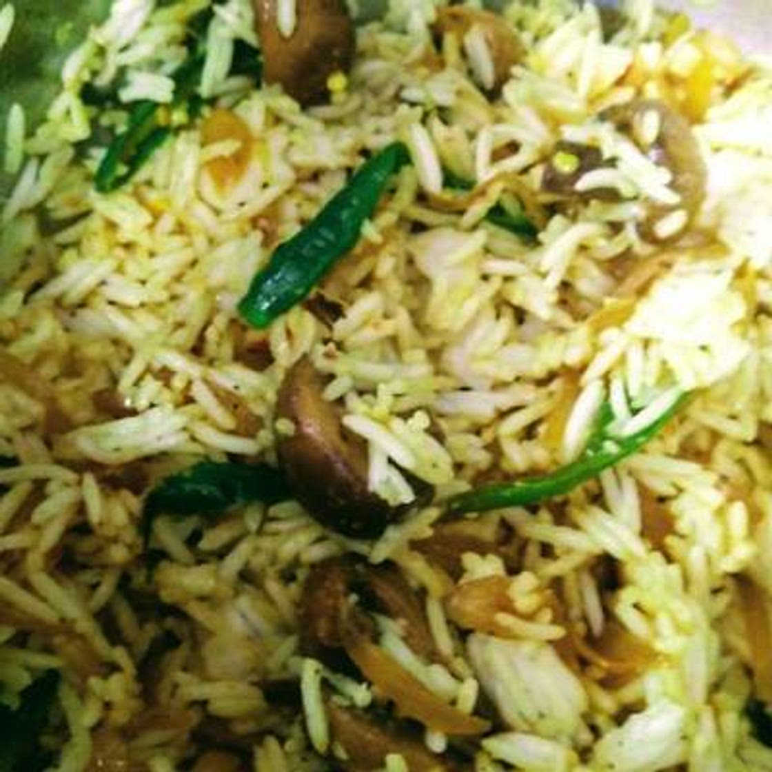 मशरूम पुलाव (Mushroom Pulao Recipe In Hindi)