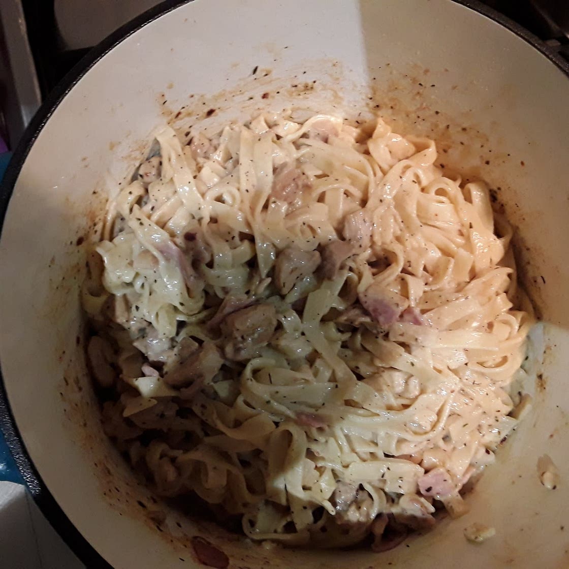 Creamy Chicken and Bacon Pasta
