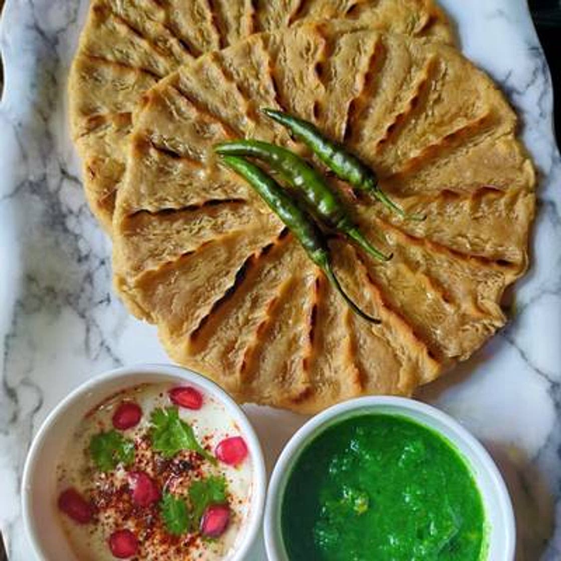 खोबा रोटी (Khoba Roti recipe in Hindi)