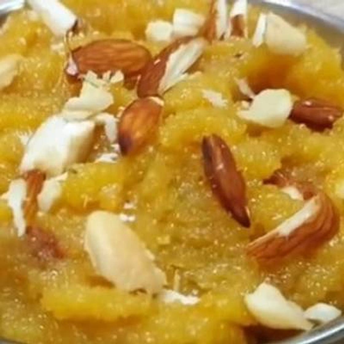 मूंग दाल हलवा(Moong dal halwa recipe in Hindi)