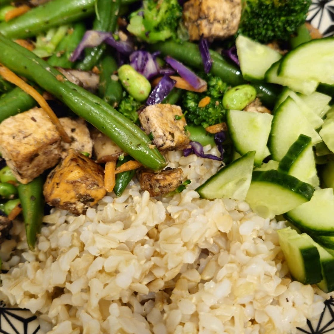 Tofu Poke Bowl Meal-Prep