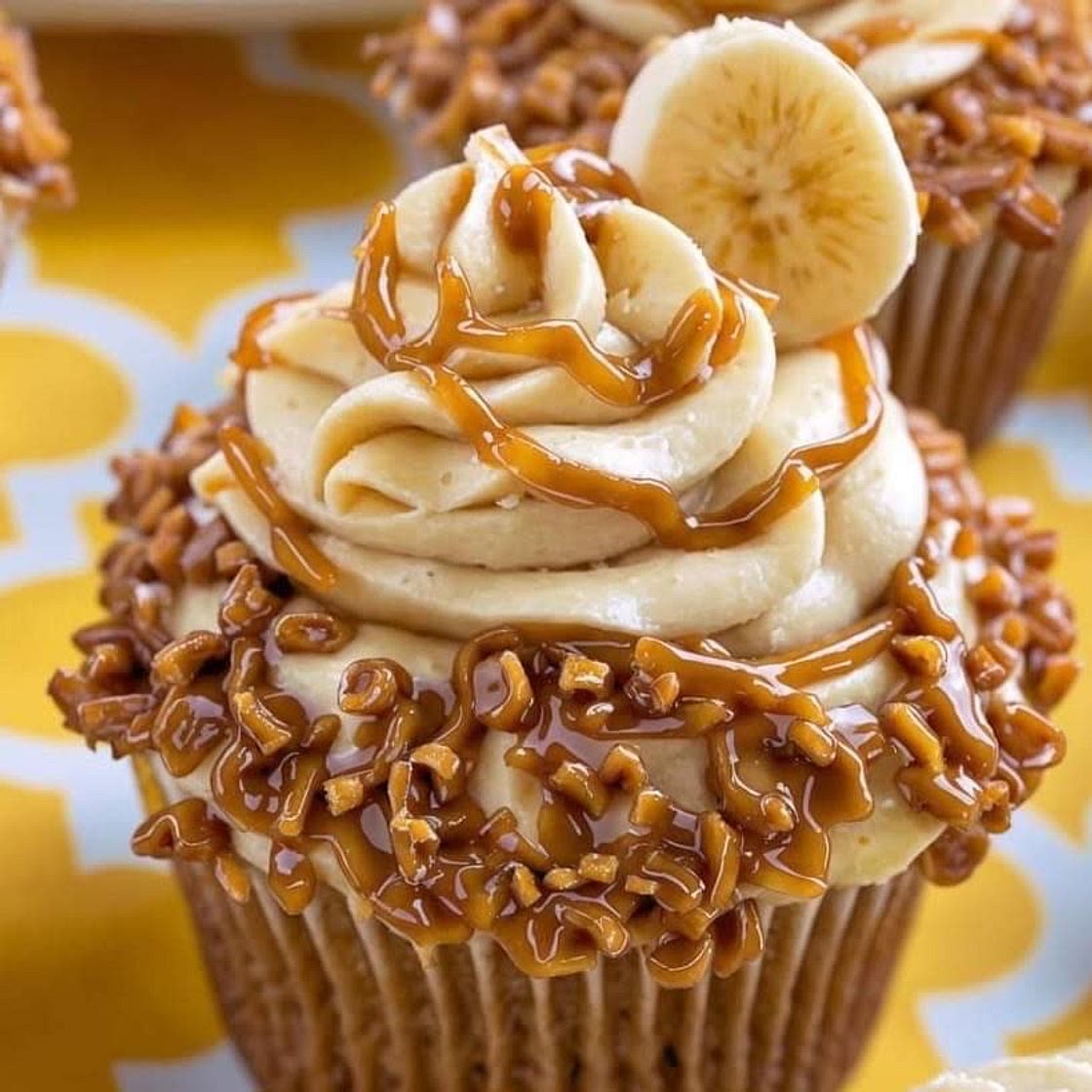Banana Caramel crunch cupcakes