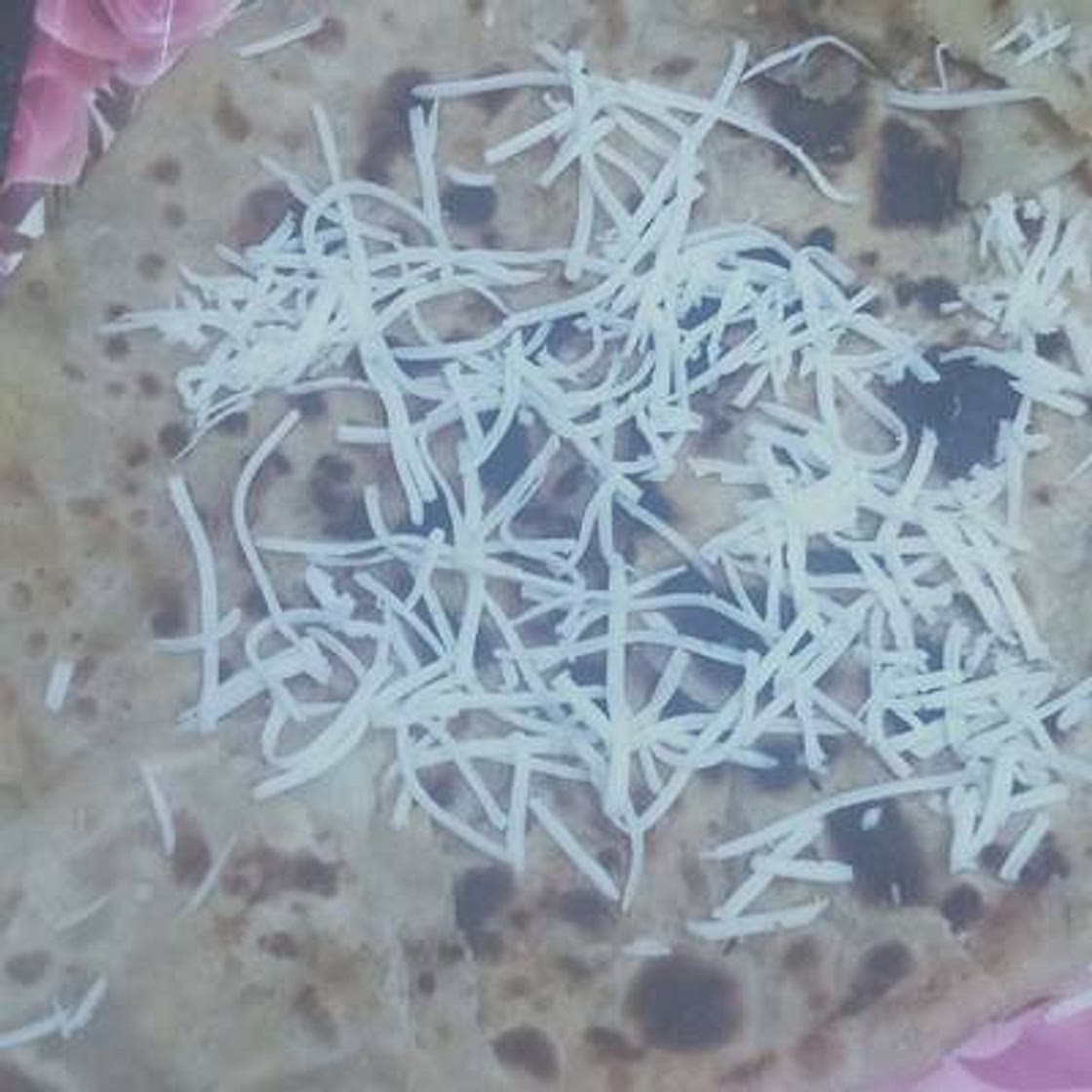 चीज़ आलू पराठा(cheese aloo paratha recipe in Hindi)