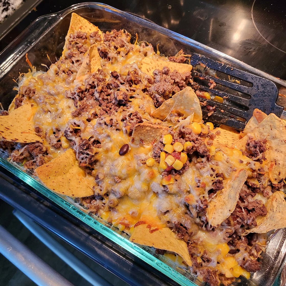 Cheesy Loaded Nachos (Vegetarian)