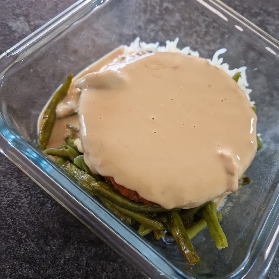 Steak hachés riz et haricots vert