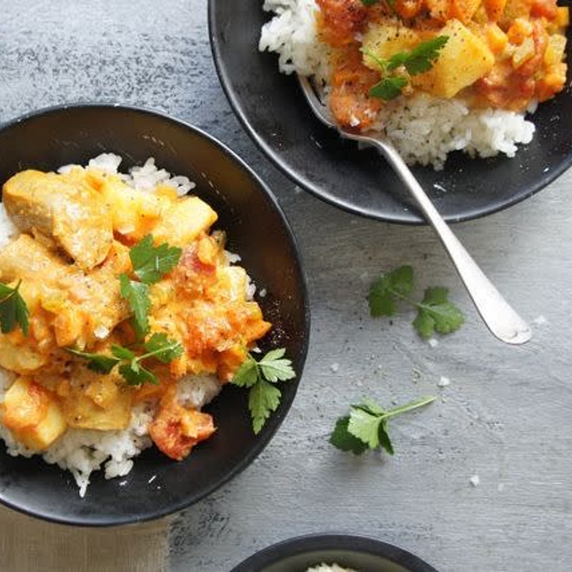 Coconut curry sausages 