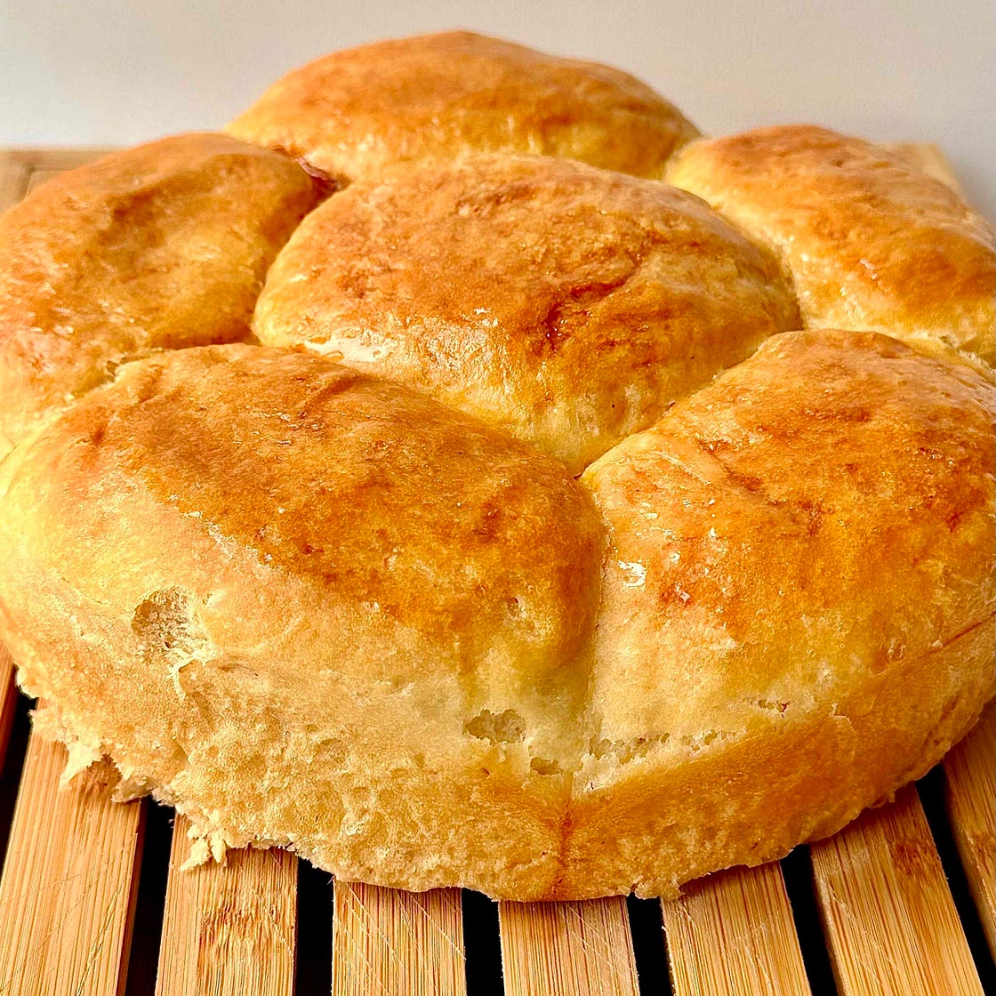 Share and Tear Brioche Bun Loaf 