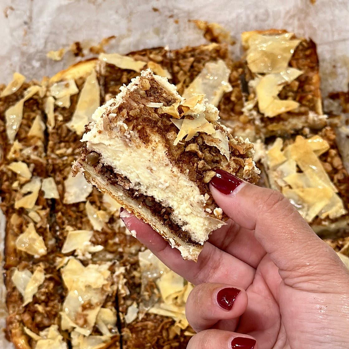 Baklava cheesecake bars