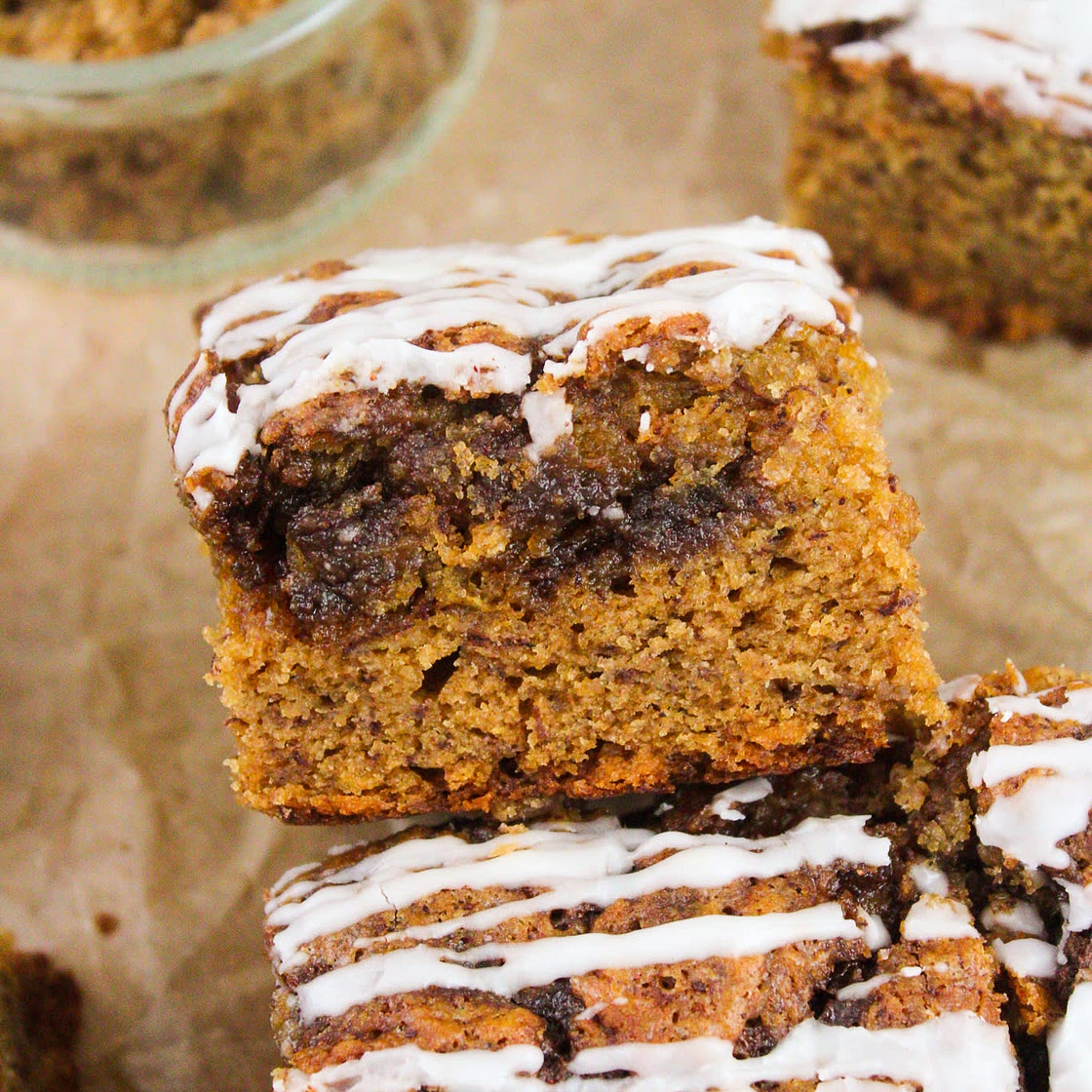 Banana Cinnamon Roll Cake