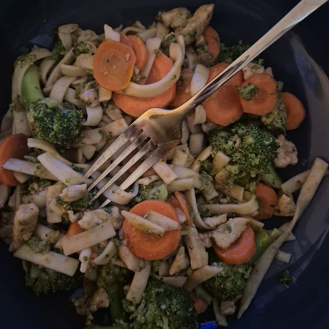 15-Minute Chicken Stir Fry Noodles