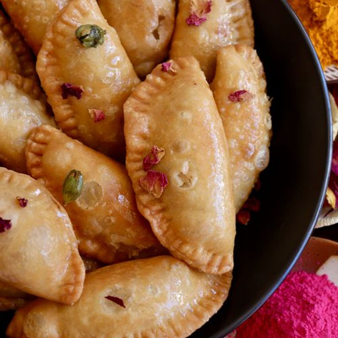 Gujiya