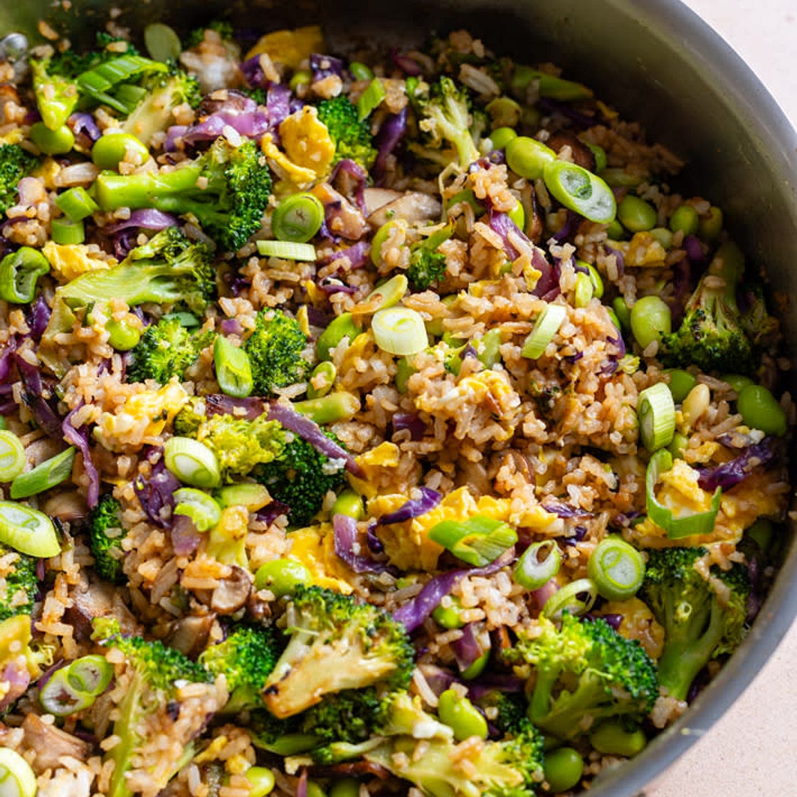Quick Vegetarian Fried Rice with Leftover Rice
