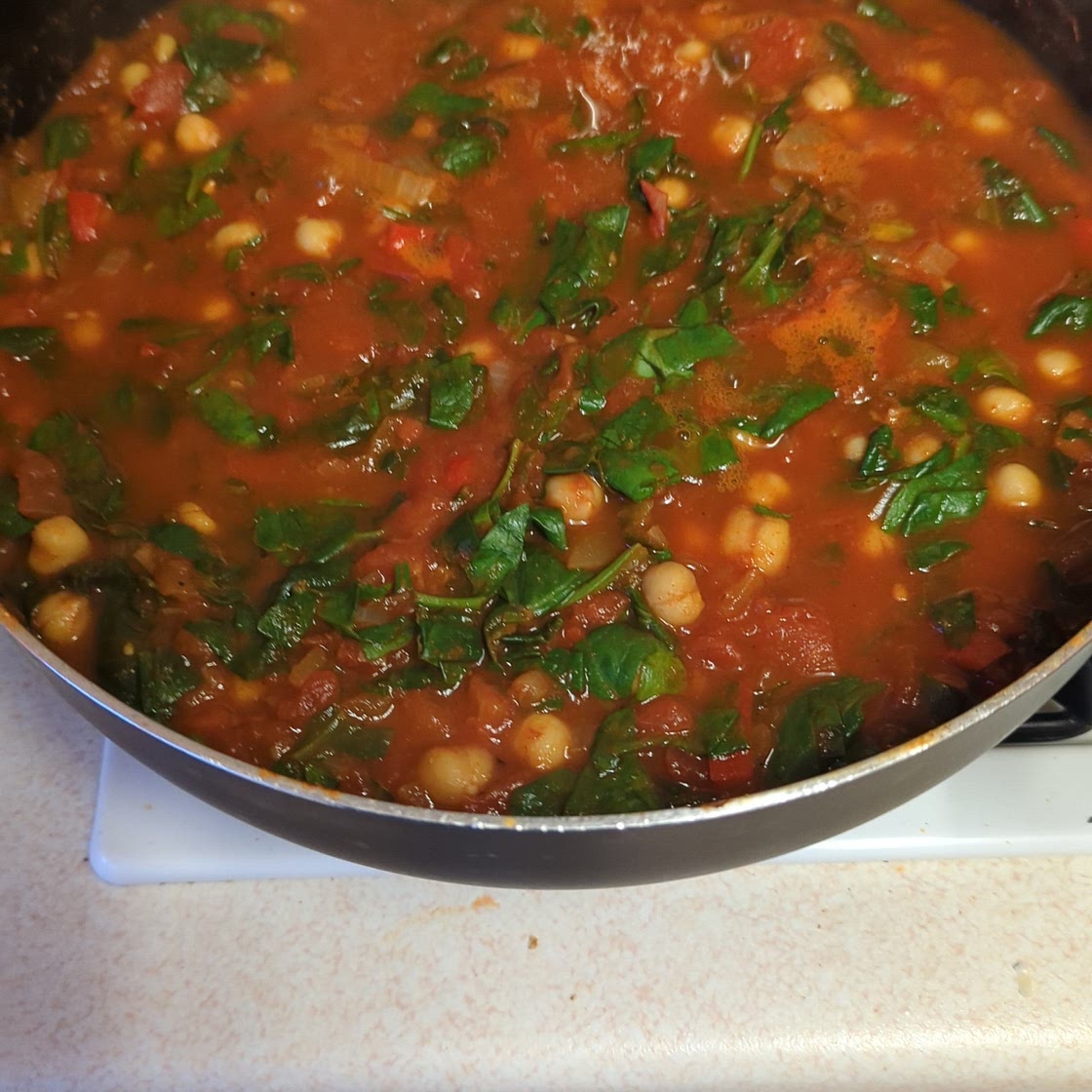 Spanish Chickpea and Spinach Stew