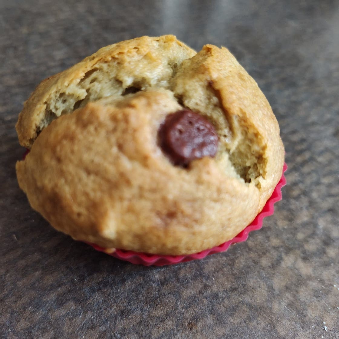 AWESOME BANANA MUFFINS