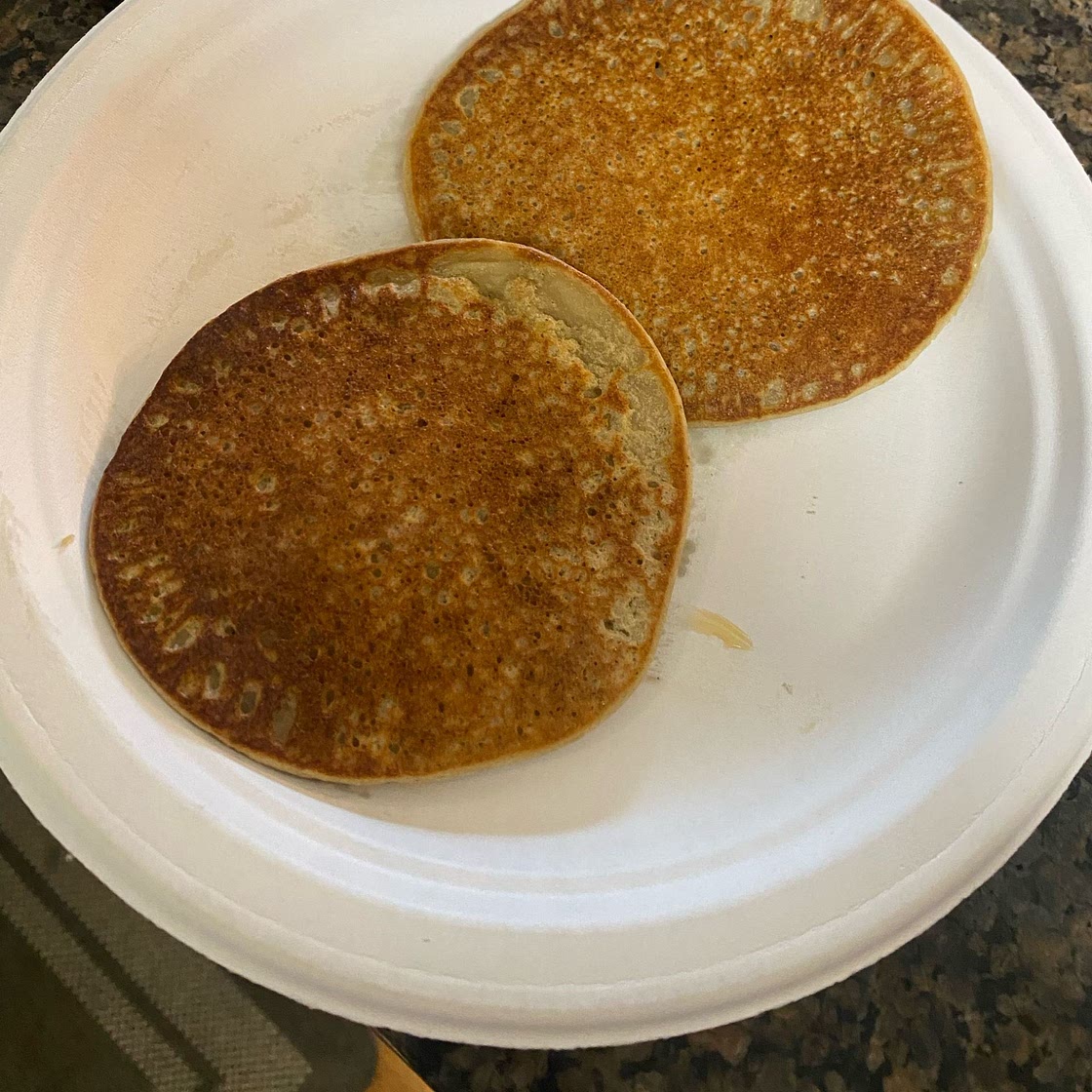 Vegan Banana Oat Pancakes (Gluten-free)