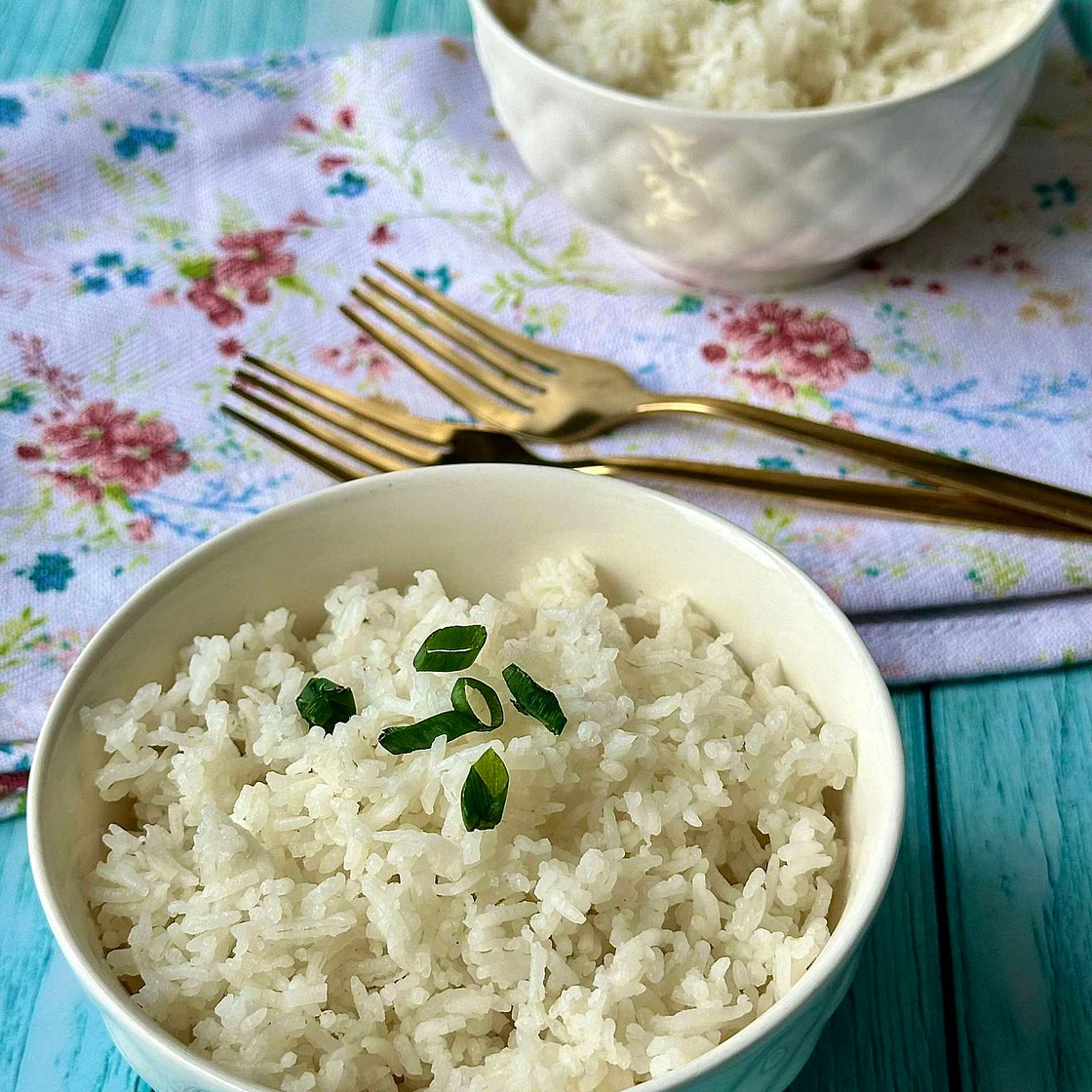 11 Minute Fluffy Microwave Rice 