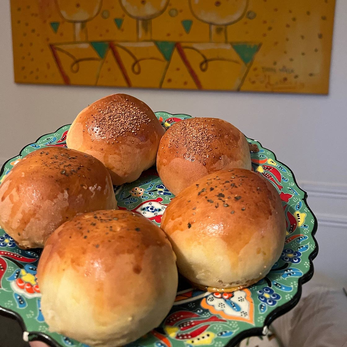 Pão de Batata com Queijo + Requeijão