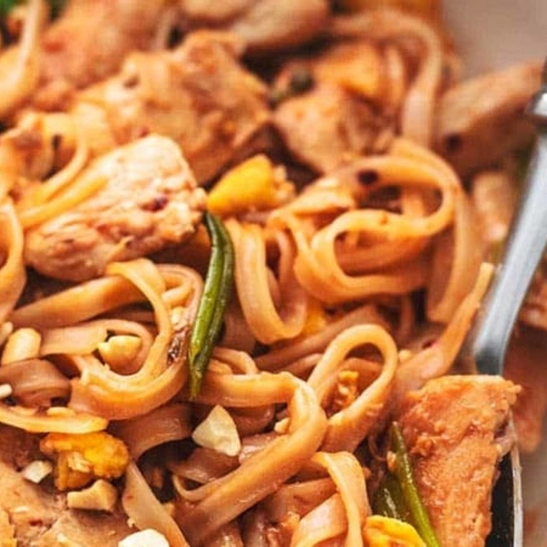 Chicken Pad Thai - Creme De La Crumb