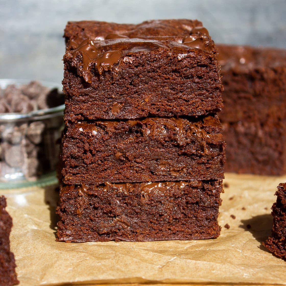 Fudgy Eggless Brownies
