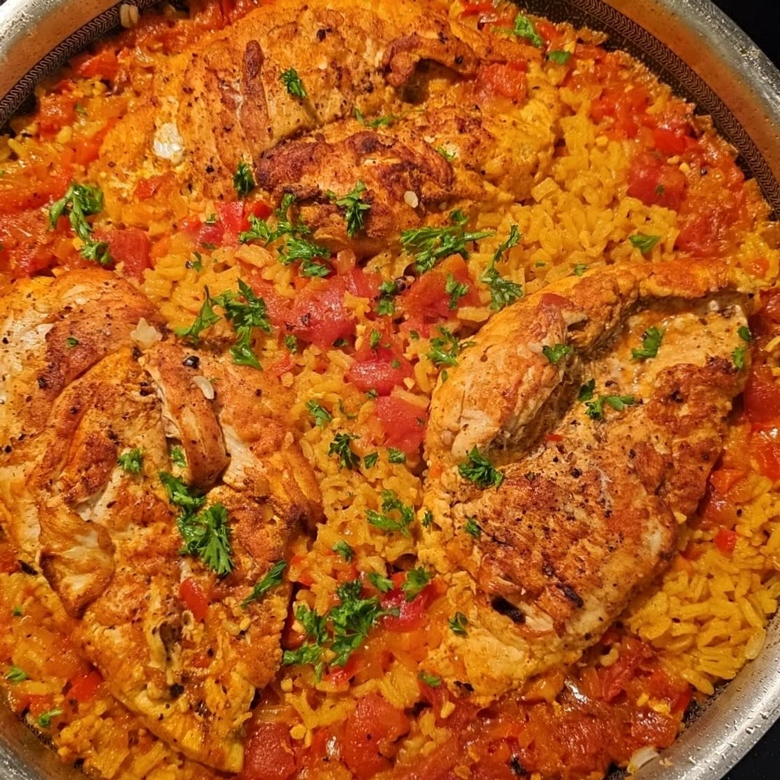 One Pot Low FODMAP Chicken and Rice