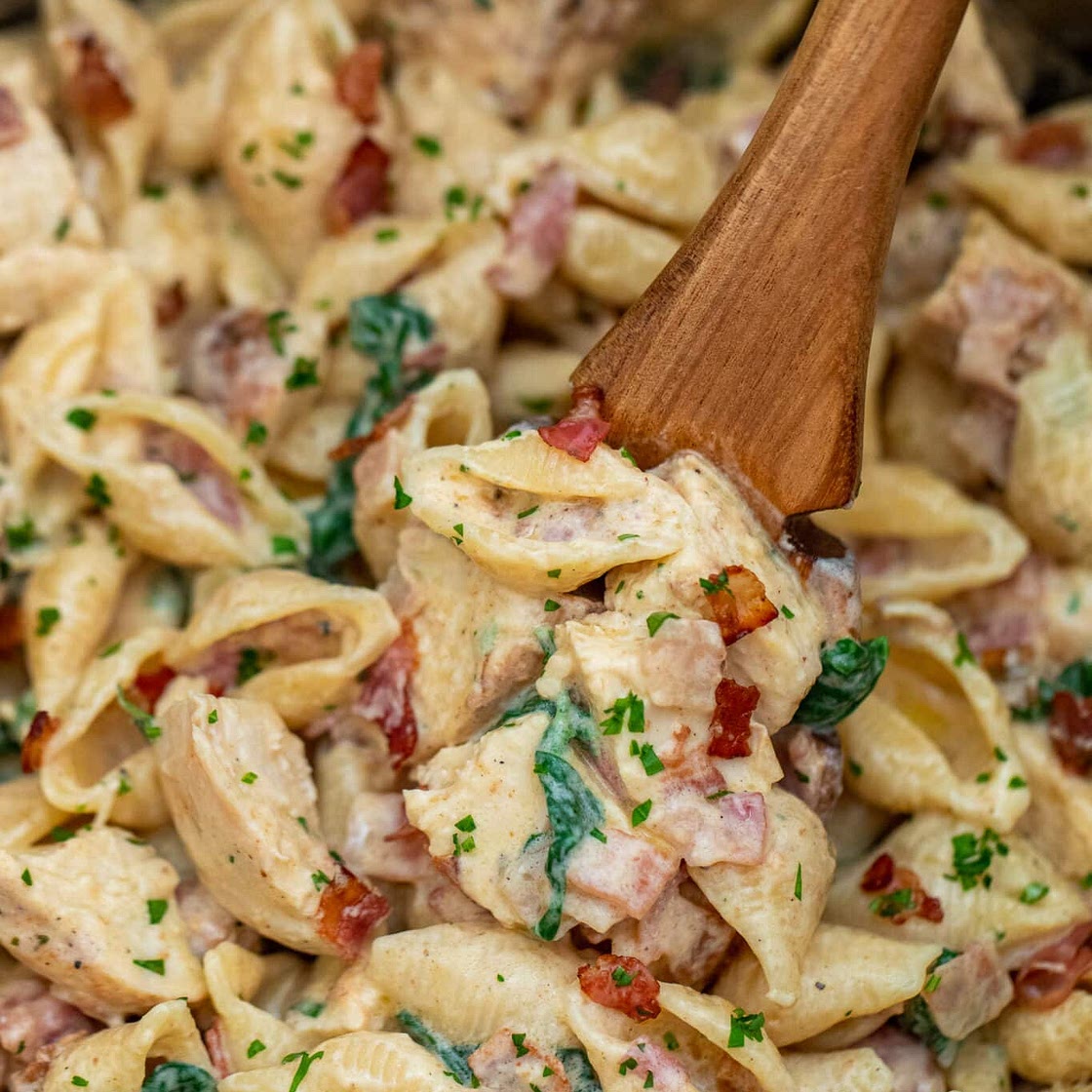 Instant Pot Chicken Bacon Ranch Pasta