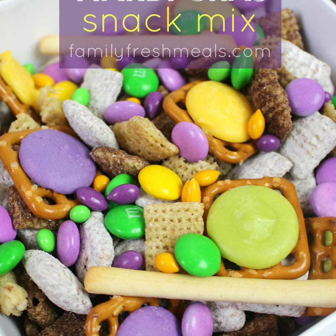 Mardi Gras Snack Mix