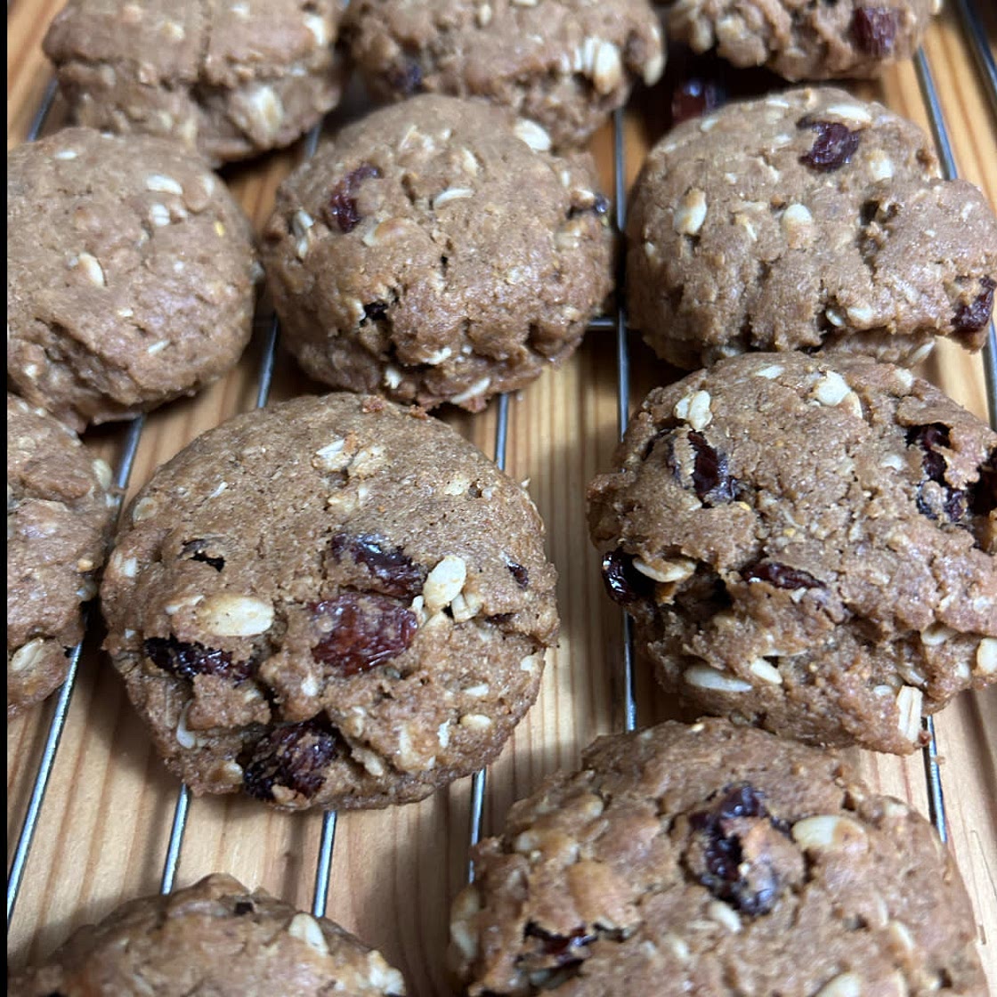 Oatmeal Raisin Cookies 