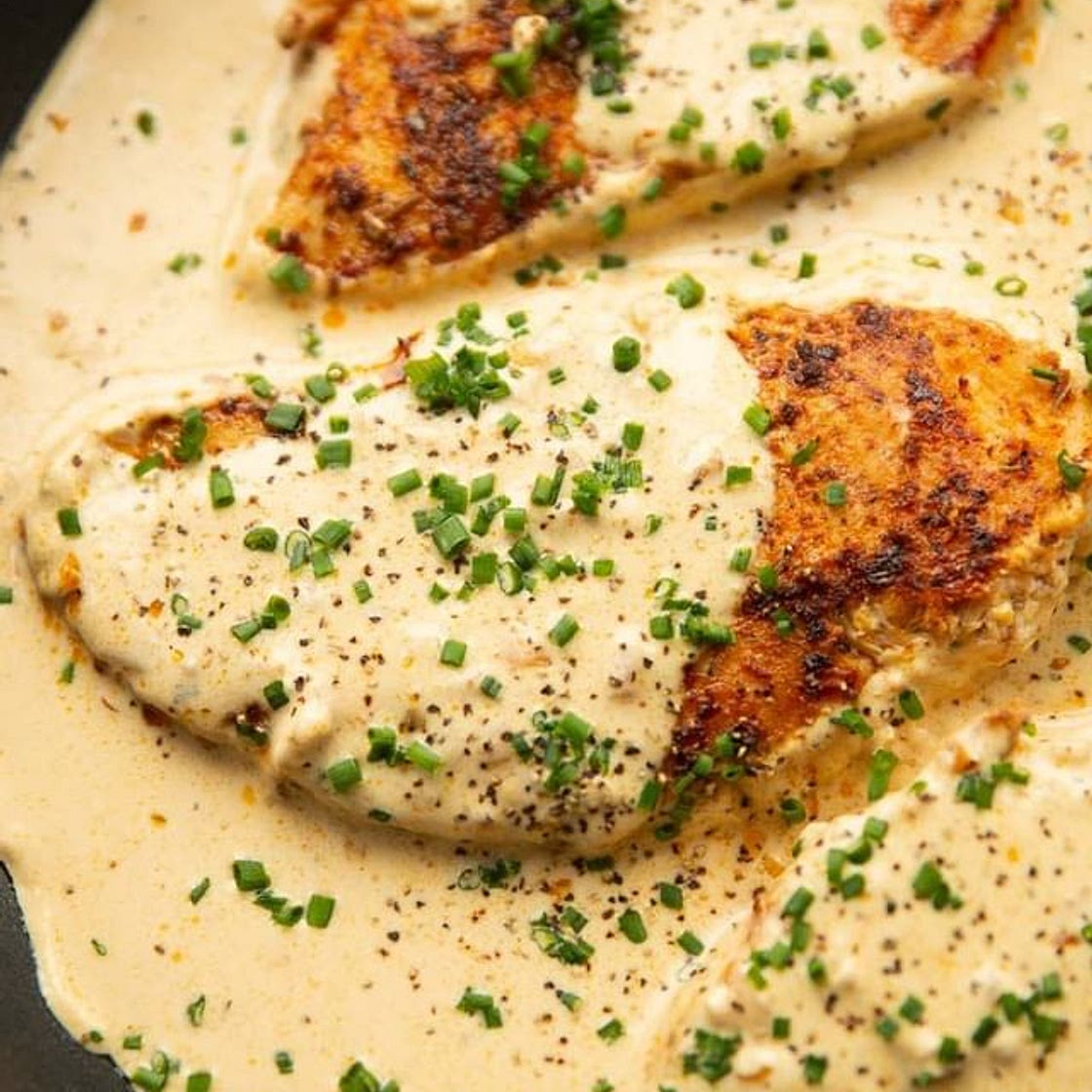 CREAM CHEESE CHICKEN | Serves 4