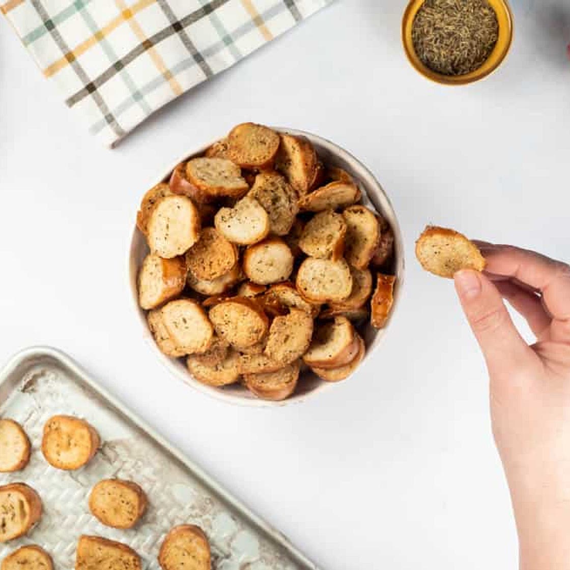 Homemade Oven Baked Bagel Crisps - New York Style