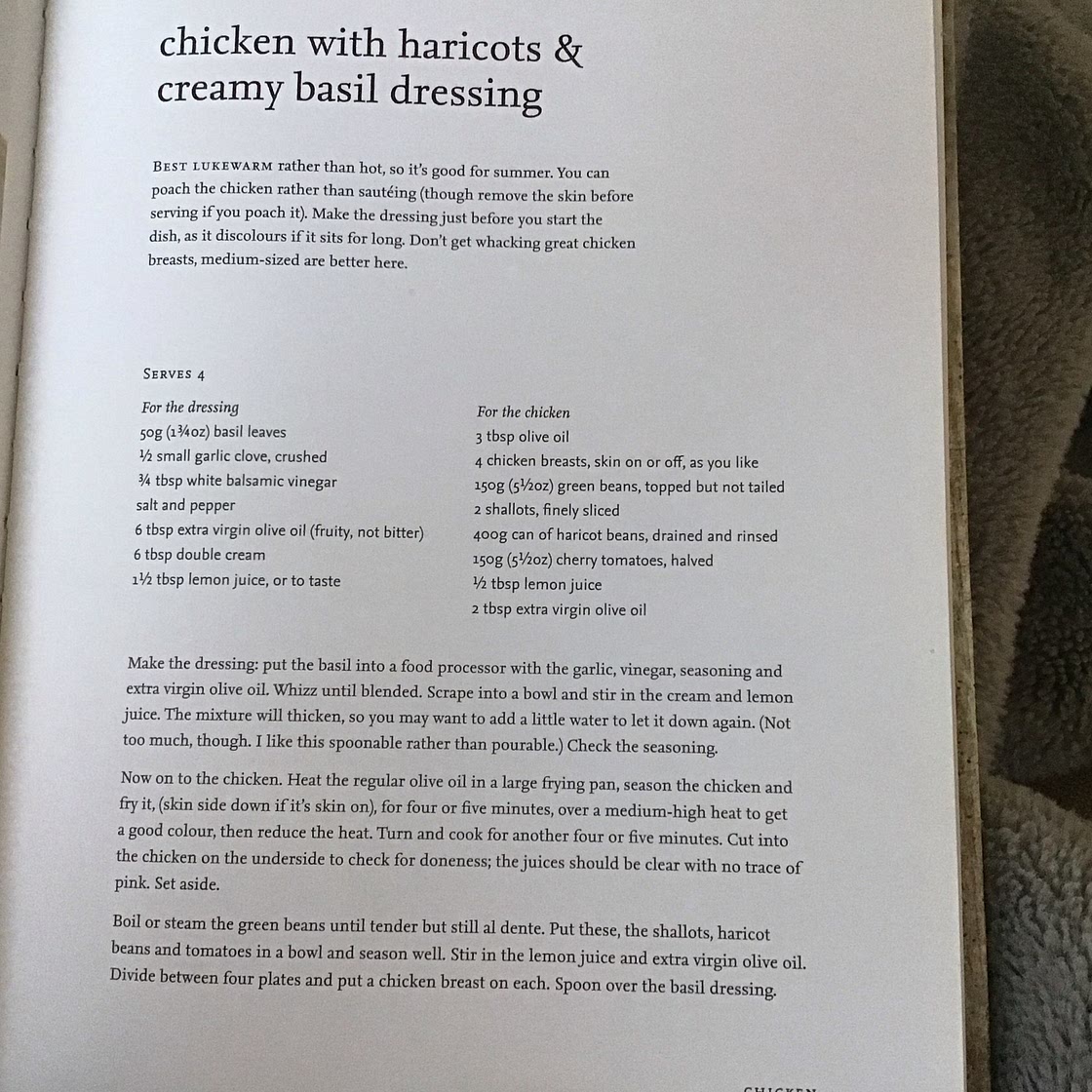 Chicken with haricots & creamy basil dressing