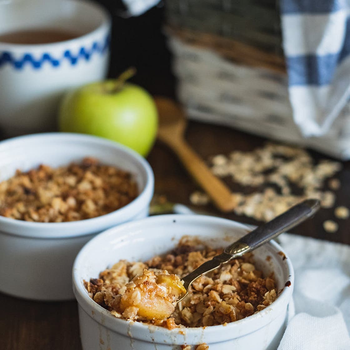 Apple Pecan Oat Bowl 🍎 | Veginner Cooking