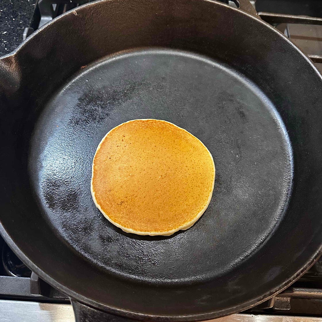 Easiest and most PERFECT pancakes