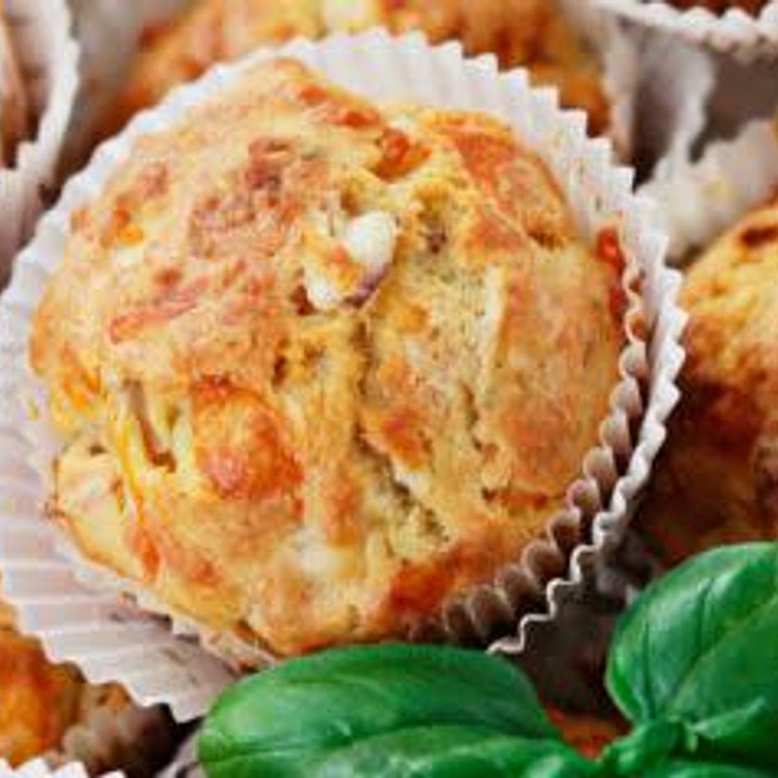 Muffins jambon fromage
