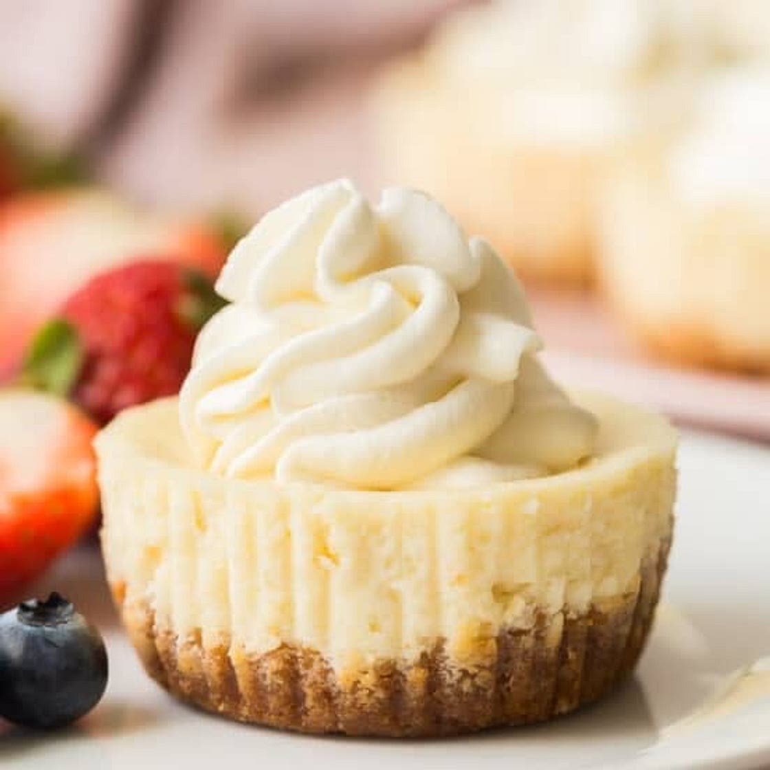 Cheesecake cupcakes