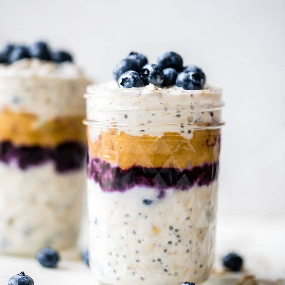 Blueberry & PB Overnight Oats