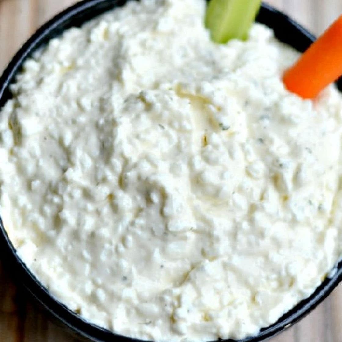Cucumber Cottage Cheese Dip