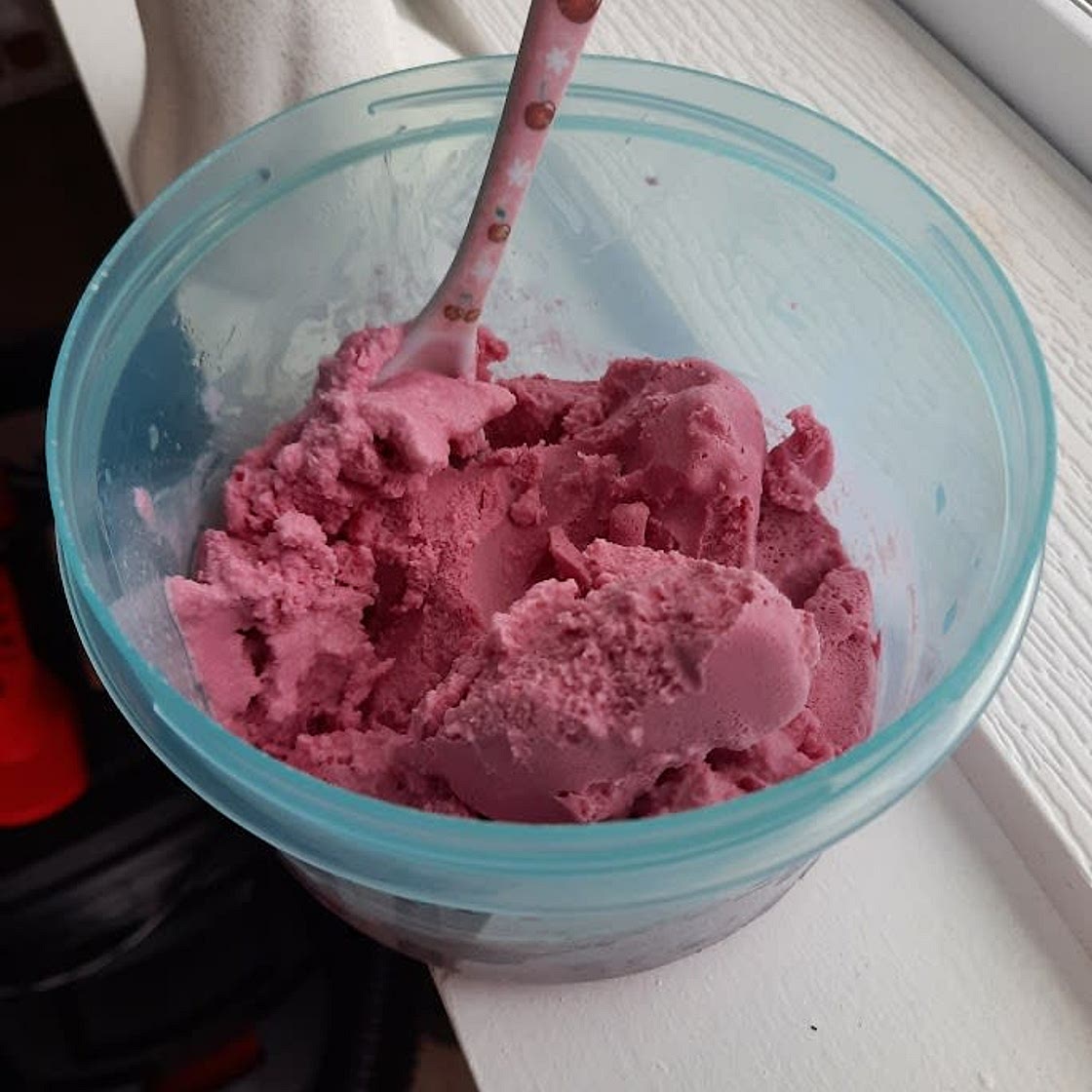 SCD sherbet with saccharine tablets