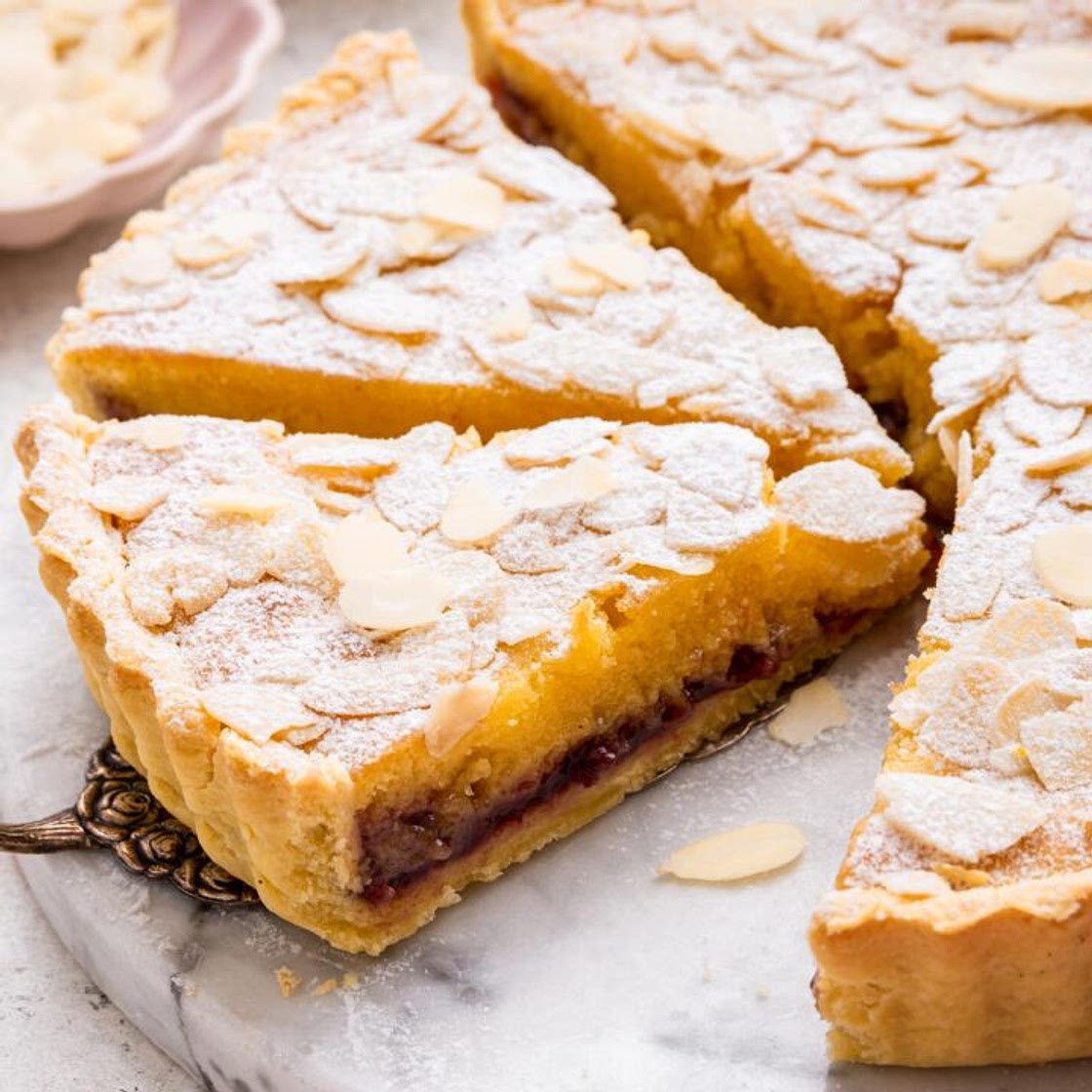 Traditional Bakewell Tart